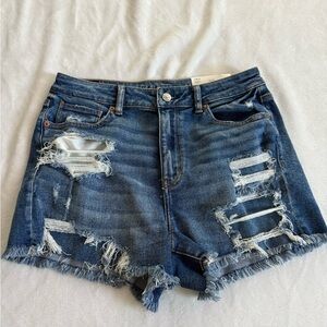 American Eagle Distressed Denim Women Shorts Size 10 NWT